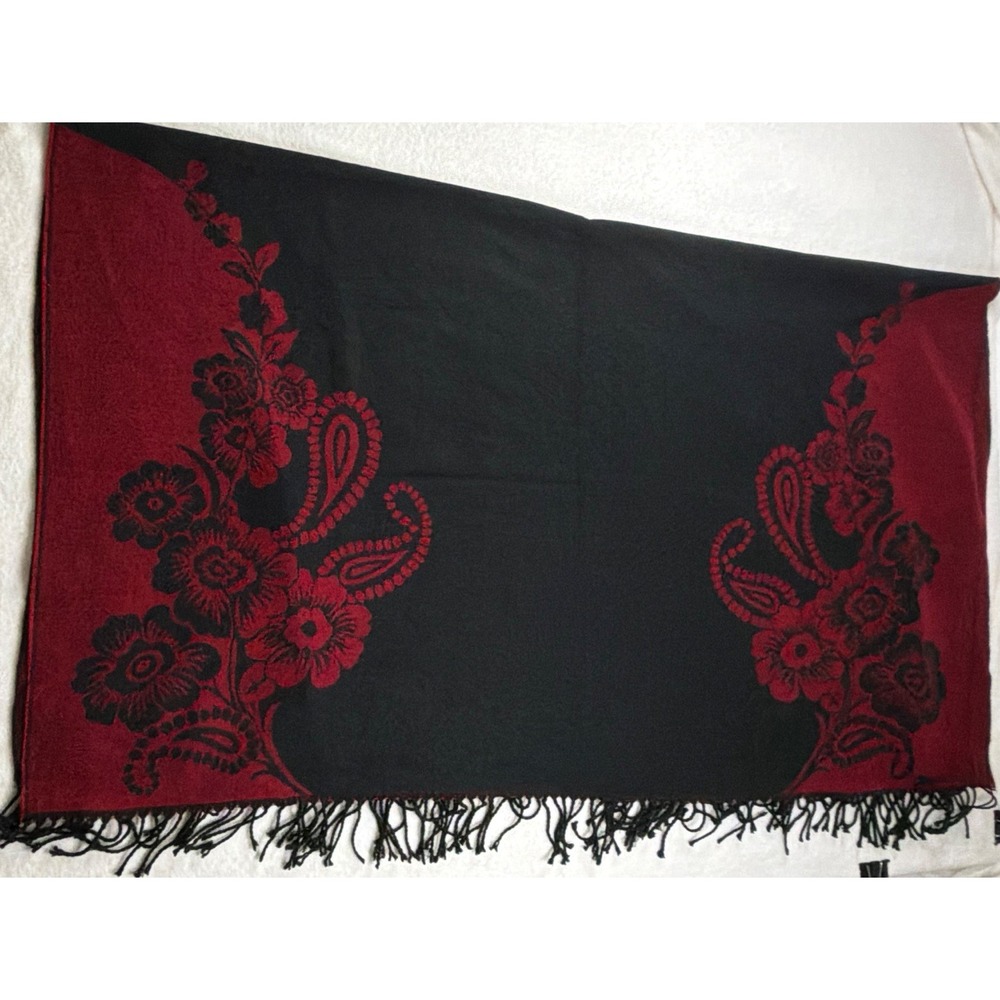 Red Black Floral Fringe Shawl Wrap Gothic Whimsigoth Boho Scarf 52x28 - Picture 7 of 8